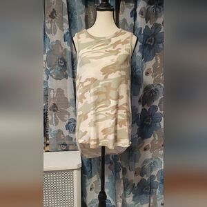 Cream and Tan Relaxed Sleeveless Tank Top